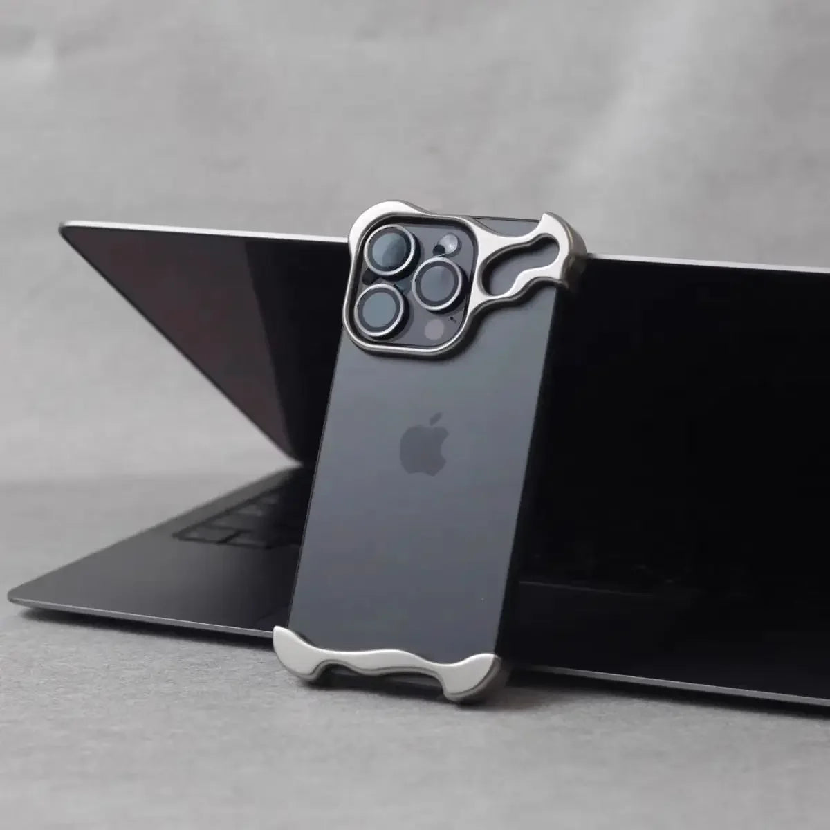 Luxury Aluminum Alloy Bumper Case with Lens Protection for iPhone